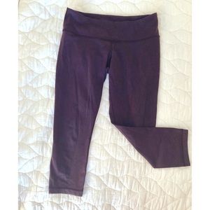 Plum lululemon cropped leggings sz 8